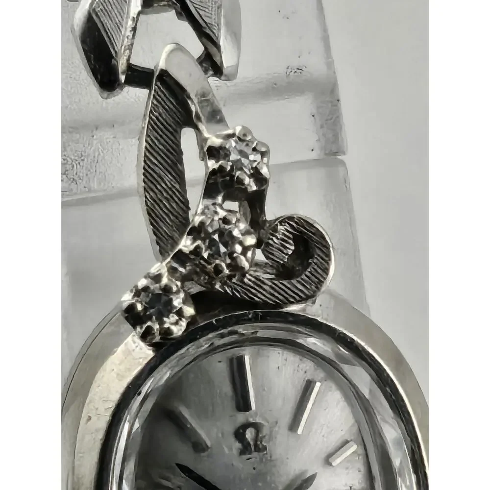 Vintage 1966 OMEGA Ladies 6 Diamond 14k Cocktail Watch 17 Jewel 484 Cal Runs
